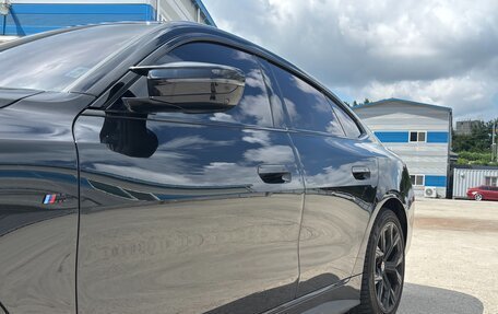 BMW i4, 2023 год, 9 фотография