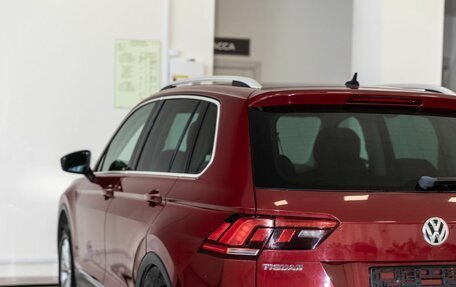 Volkswagen Tiguan II, 2018 год, 2 100 000 рублей, 16 фотография