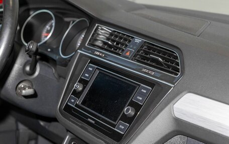Volkswagen Tiguan II, 2018 год, 2 100 000 рублей, 29 фотография