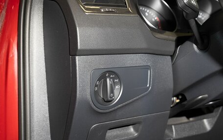 Volkswagen Tiguan II, 2018 год, 2 100 000 рублей, 31 фотография