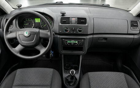 Skoda Fabia II, 2011 год, 650 000 рублей, 15 фотография