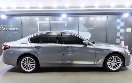 BMW 5 серия, 2023 год, 4 900 999 рублей, 3 фотография