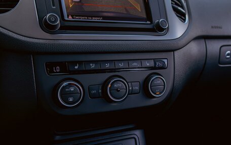 Volkswagen Tiguan I, 2016 год, 1 855 000 рублей, 15 фотография