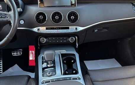 KIA Stinger I, 2018 год, 2 950 000 рублей, 10 фотография