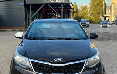 KIA Rio III рестайлинг, 2015 год, 500 000 рублей, 2 фотография