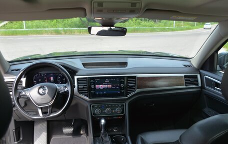 Volkswagen Teramont I, 2018 год, 4 100 000 рублей, 13 фотография