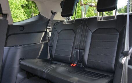 Volkswagen Teramont I, 2018 год, 4 100 000 рублей, 17 фотография