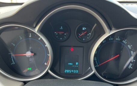 Chevrolet Cruze II, 2014 год, 650 000 рублей, 3 фотография