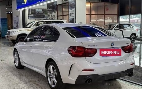 BMW 1 серия, 2023 год, 1 700 000 рублей, 4 фотография