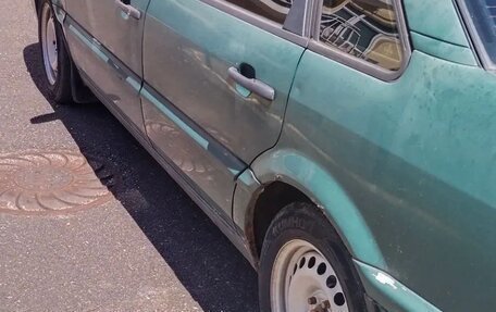 Volkswagen Passat B4, 1994 год, 400 000 рублей, 3 фотография