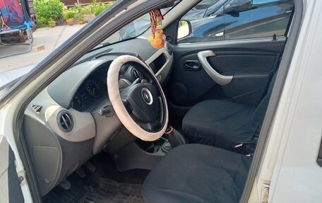 Renault Logan I, 2011 год, 455 000 рублей, 5 фотография