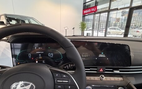 Hyundai Elantra, 2026 год, 1 829 000 рублей, 11 фотография