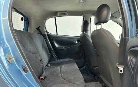 Toyota Vitz, 2004 год, 275 000 рублей, 18 фотография