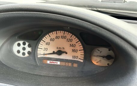 Toyota Vitz, 2004 год, 275 000 рублей, 23 фотография