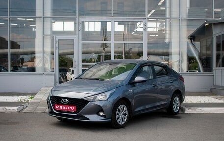 Hyundai Solaris II рестайлинг, 2021 год, 1 350 000 рублей, 1 фотография