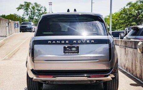 Land Rover Range Rover IV рестайлинг, 2024 год, 12 768 000 рублей, 4 фотография