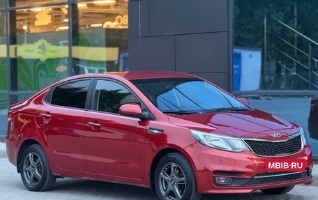 KIA Rio III рестайлинг, 2015 год, 850 000 рублей, 2 фотография