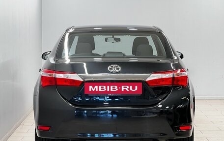 Toyota Corolla, 2015 год, 1 365 000 рублей, 4 фотография