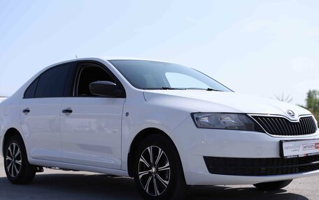 Skoda Rapid I, 2015 год, 780 000 рублей, 3 фотография