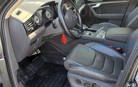 Volkswagen Touareg III, 2021 год, 5 200 000 рублей, 10 фотография