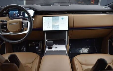 Land Rover Range Rover IV рестайлинг, 2024 год, 13 857 000 рублей, 16 фотография