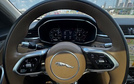 Jaguar F-Pace, 2022 год, 5 790 000 рублей, 12 фотография