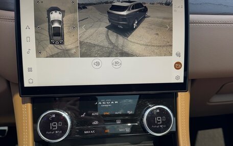 Jaguar F-Pace, 2022 год, 5 790 000 рублей, 27 фотография