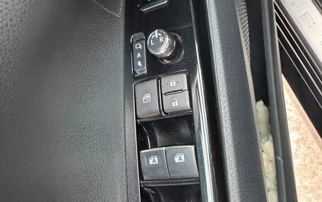 Toyota Camry, 2018 год, 2 650 000 рублей, 13 фотография