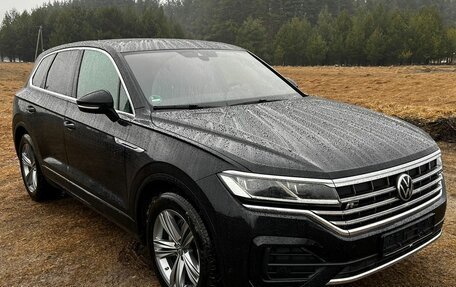 Volkswagen Touareg III, 2020 год, 4 600 000 рублей, 5 фотография