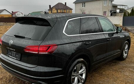 Volkswagen Touareg III, 2020 год, 4 600 000 рублей, 3 фотография