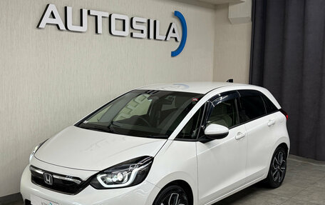 Honda Fit, 2020 год, 1 597 000 рублей, 2 фотография