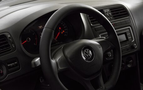 Volkswagen Polo VI (EU Market), 2018 год, 1 329 000 рублей, 11 фотография