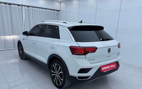 Volkswagen T-Roc I, 2021 год, 1 765 000 рублей, 6 фотография