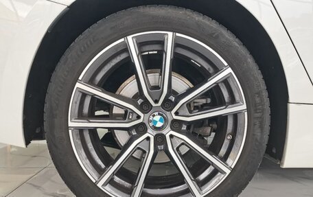 BMW 3 серия, 2022 год, 2 950 000 рублей, 15 фотография