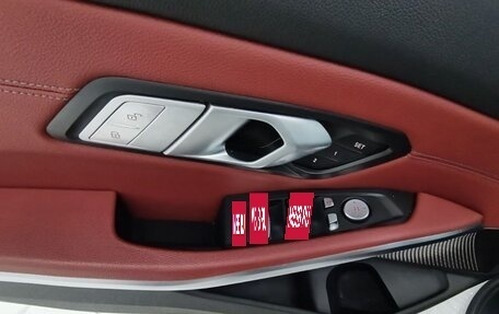 BMW 3 серия, 2022 год, 2 950 000 рублей, 10 фотография