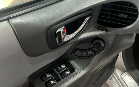 Hyundai Santa Fe Classic, 2011 год, 890 000 рублей, 15 фотография