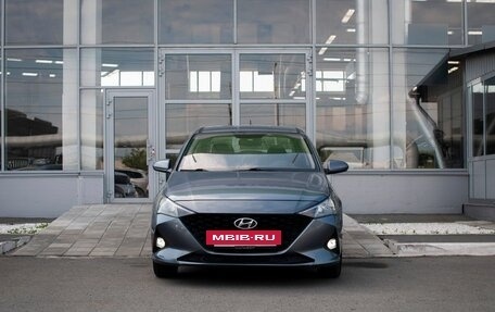 Hyundai Solaris II рестайлинг, 2021 год, 1 350 000 рублей, 3 фотография