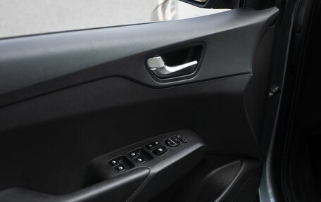 Hyundai Solaris II рестайлинг, 2021 год, 1 350 000 рублей, 21 фотография