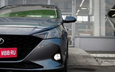 Hyundai Solaris II рестайлинг, 2021 год, 1 350 000 рублей, 10 фотография