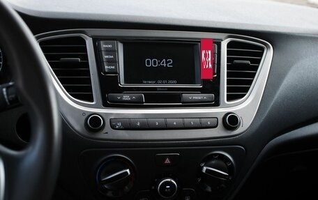 Hyundai Solaris II рестайлинг, 2021 год, 1 350 000 рублей, 19 фотография