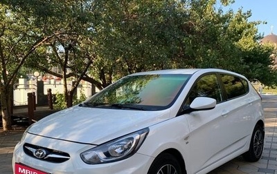 Hyundai Solaris II рестайлинг, 2014 год, 930 000 рублей, 1 фотография