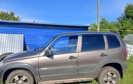 Chevrolet Niva I рестайлинг, 2014 год, 400 000 рублей, 3 фотография