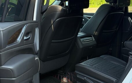 Cadillac Escalade V, 2023 год, 11 080 000 рублей, 6 фотография