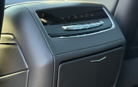 Cadillac Escalade V, 2023 год, 11 080 000 рублей, 21 фотография