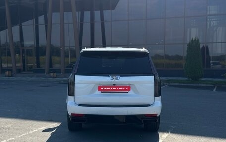 Cadillac Escalade V, 2023 год, 11 080 000 рублей, 17 фотография