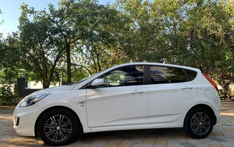 Hyundai Solaris II рестайлинг, 2014 год, 930 000 рублей, 9 фотография