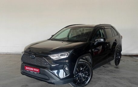 Toyota RAV4, 2020 год, 3 419 000 рублей, 1 фотография
