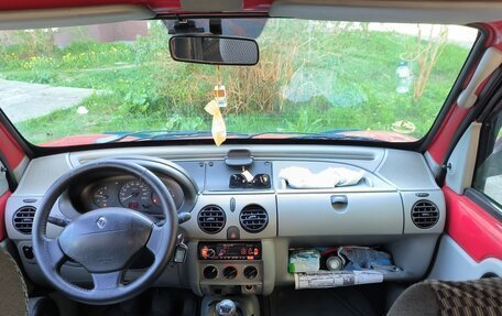 Renault Kangoo II рестайлинг, 2001 год, 450 000 рублей, 3 фотография