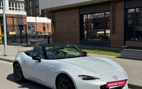 Mazda Roadster IV (ND), 2017 год, 1 920 000 рублей, 2 фотография