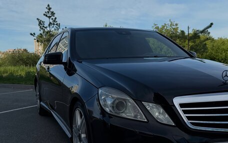 Mercedes-Benz E-Класс, 2010 год, 1 250 000 рублей, 3 фотография